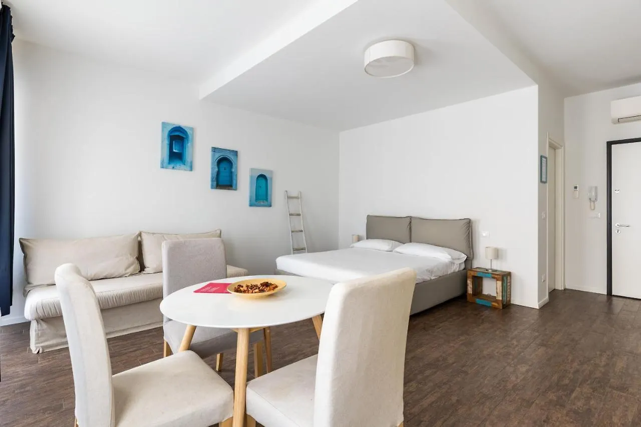 Largo Molina Studio III By Wonderful Italy Bologna Italy